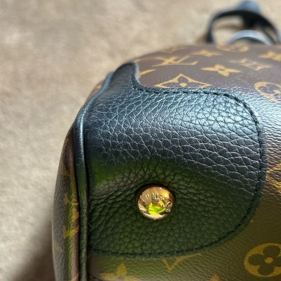 EUC Retiro Louis Vuitton purse, comes with detachable shoulder strap - Picture 7 of 14